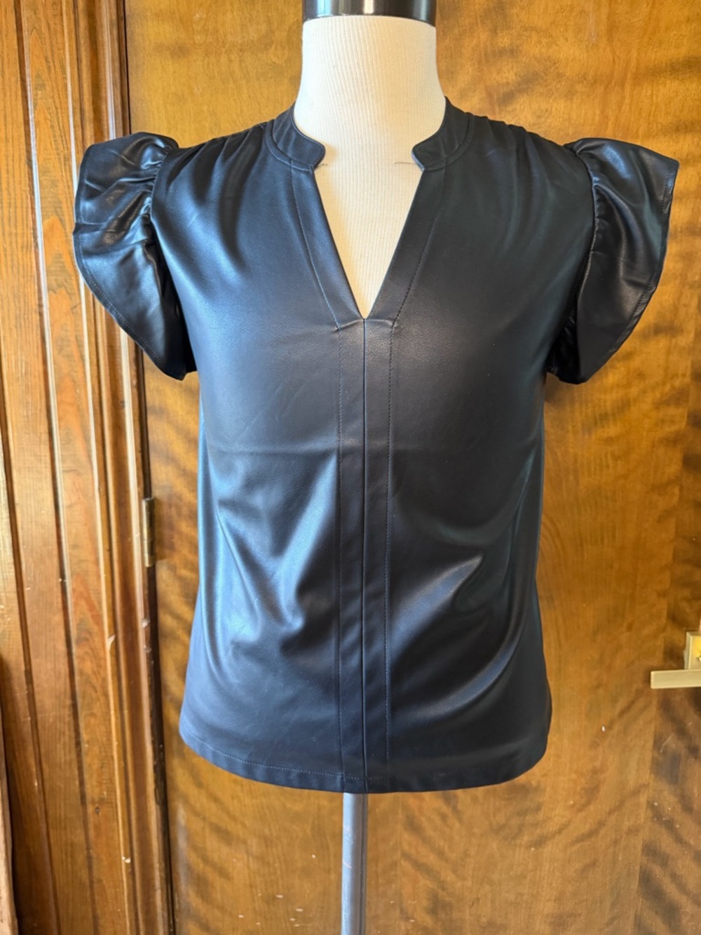 THML Black Faux Leather V-Notch Puff Sleeve Top